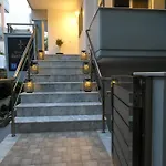 Rhodes Retreat: Modern Comfort In Serene Luxury Lägenhet Rhodes City