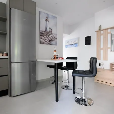 Rhodes Retreat: Modern Comfort In Serene Luxury * Родос