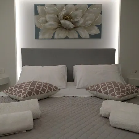 Rhodes Retreat: Modern Comfort In Serene Luxury Apartment Rhodes City