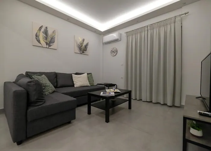 Rhodes Retreat: Modern Comfort In Serene Luxury עיר רודוס