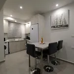 アパート Rhodes Retreat: Modern Comfort In Serene Luxury Rhodes City