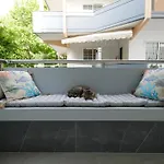 アパート Rhodes Retreat: Modern Comfort In Serene Luxury Rhodes City