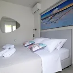 Rhodes Retreat: Modern Comfort In Serene Luxury Rhodes City